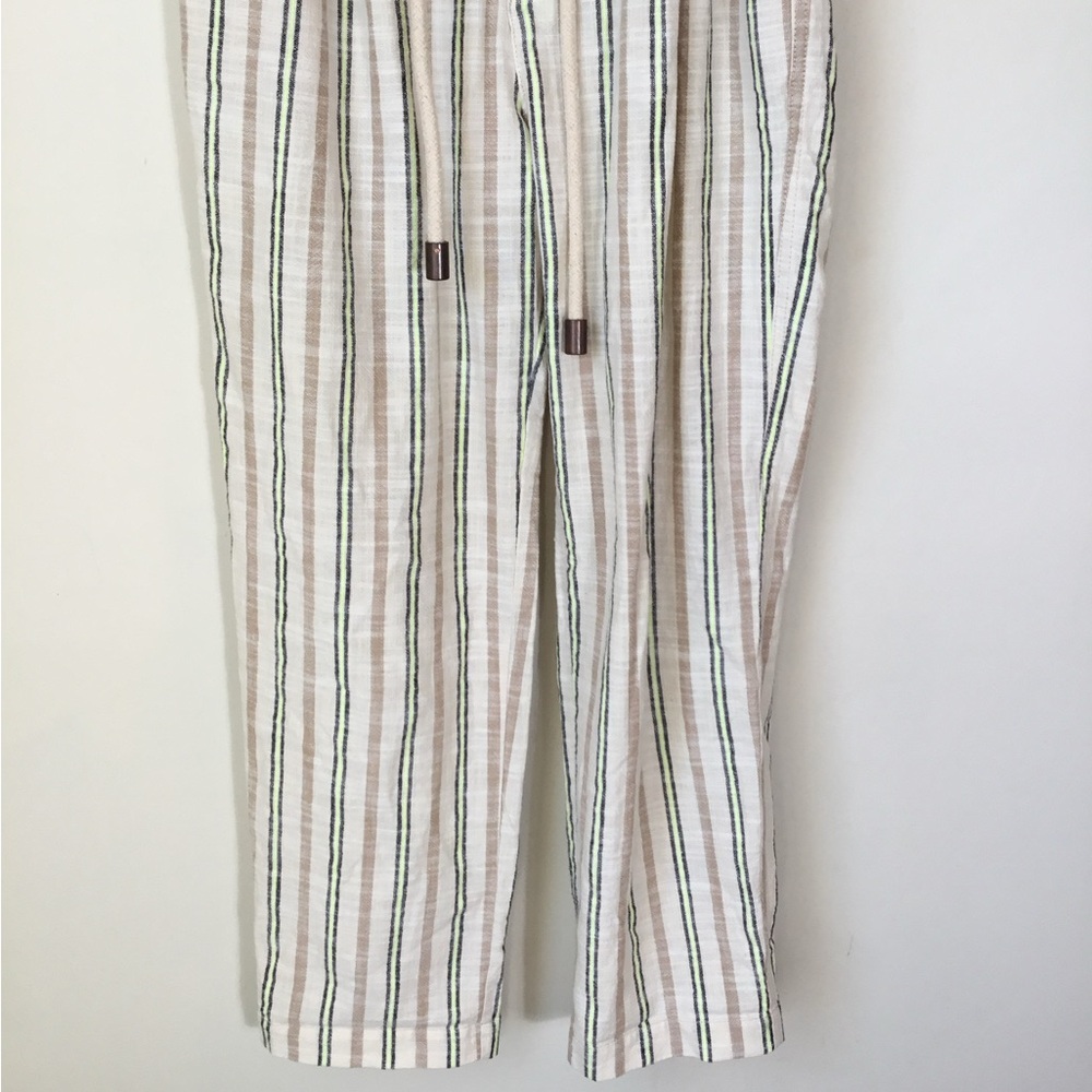Maeve Sutton High‎ arise Cropped Striped Paper Bag Pants - Picture 6 of 8